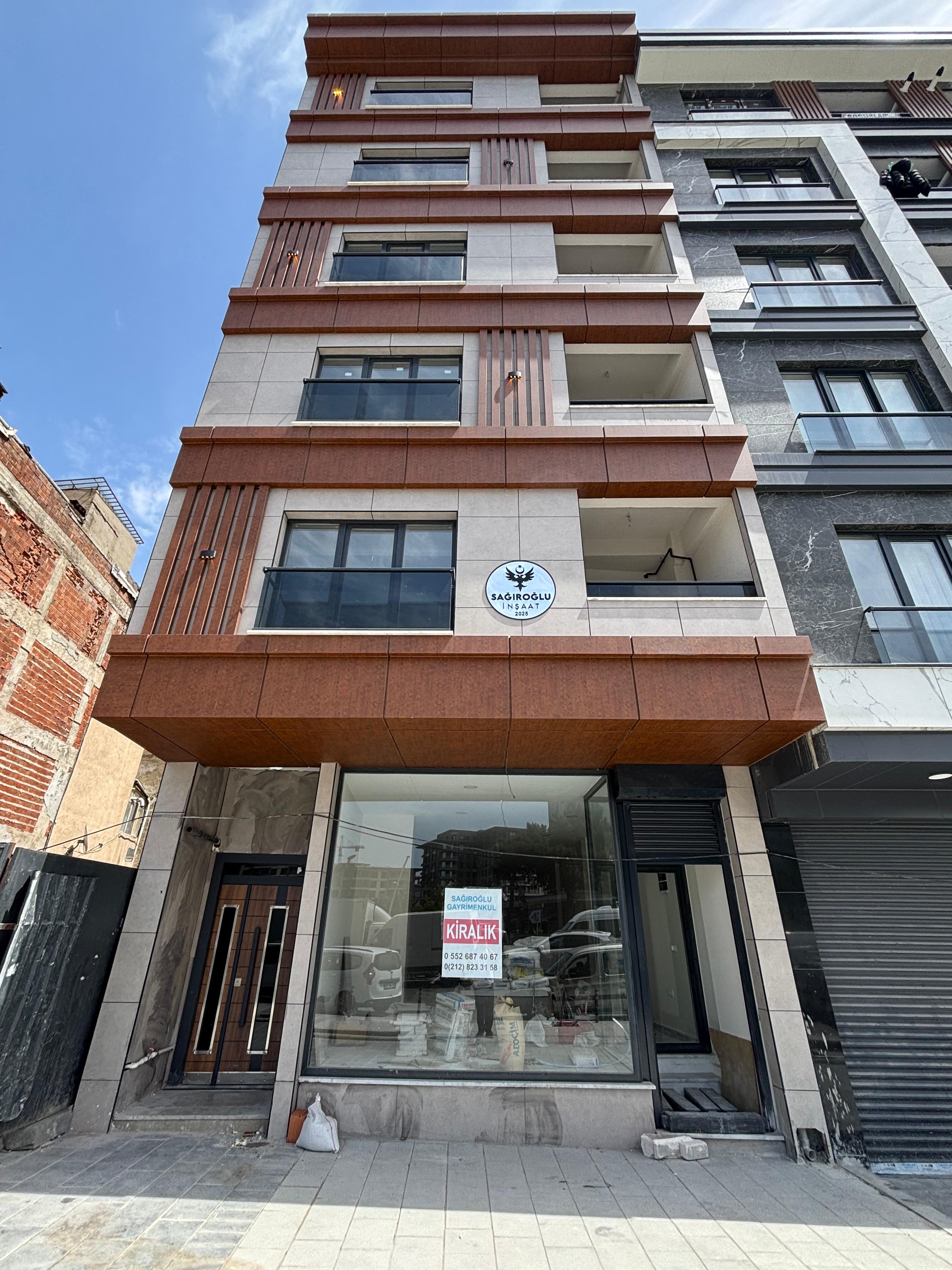 Zeytinburnu Seyitnizam Mah. Mevlana sok. 3173-104 Parsel