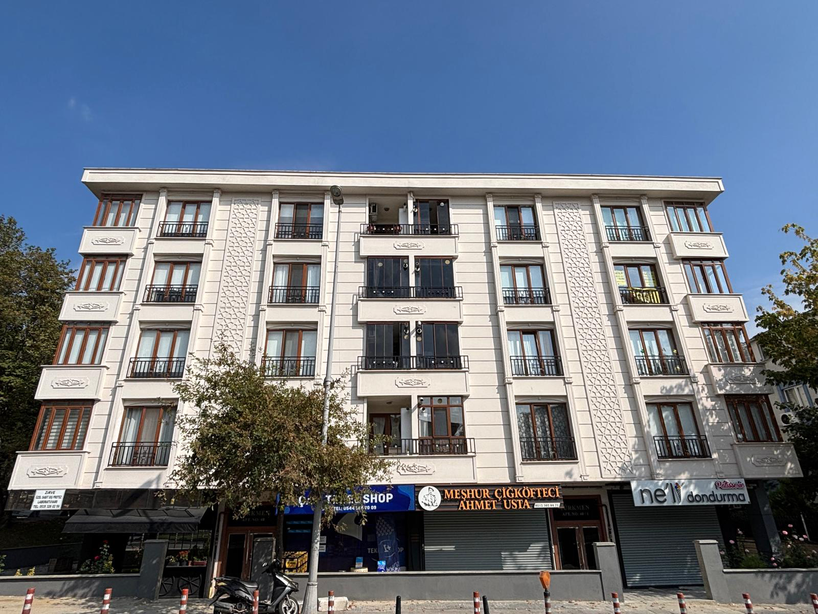 Bahçelievler Talatpaşa Türkmen Apt. 16 Daire 4 Dükkan 