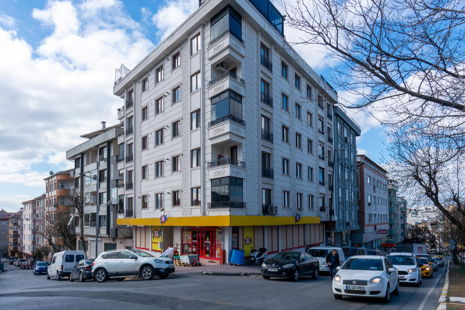 Bahçelievler Bilim Sokak 15 Daire 1 Dükkan